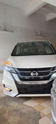 Nissan Serena highway 🌟🌟🌟 White 2017 image 2