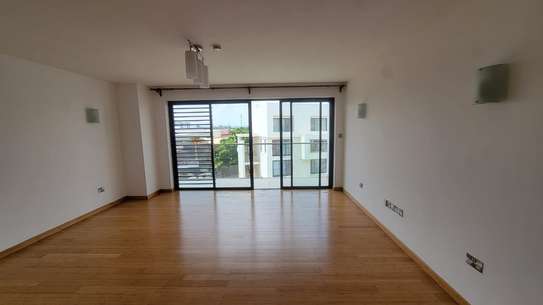 2 Bed Apartment with En Suite in Thika Road image 19