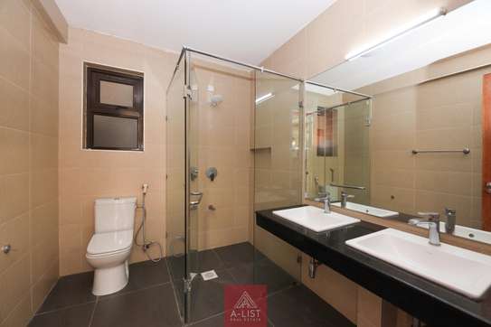 2 Bed Apartment with En Suite at Dennis Pritt image 5