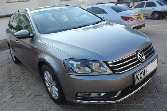 Volkwasgen passat station wagon image 1