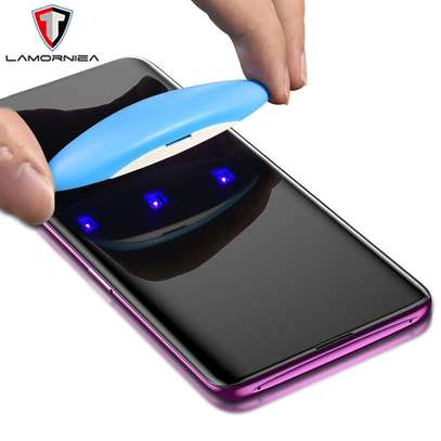 UV Light adhesive tempered glass screen protector for Samsung Galaxy Note 8 + LED Kit image 5