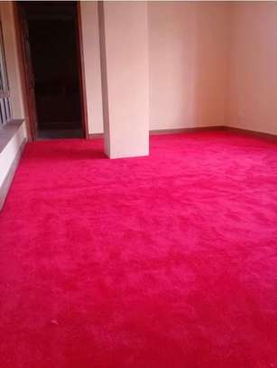 GOOD QUALITY WALL TO WALL CARPET. image 1