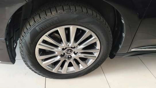 Toyota Harrier premium sport 2017 image 9