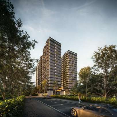 5 Bed Apartment with En Suite at Brookside image 5