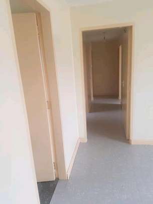 3 bedroom apartment for rent in nyayo Embakasi image 4