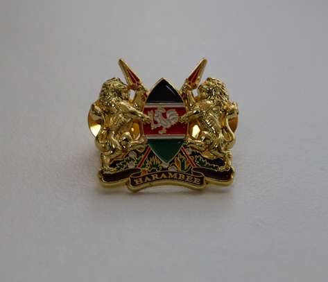 Enhanced Kenya Emblem 3D Gold Finish Lapel Pin Badge image 2