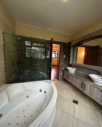 5 Bed Townhouse  in Lavington image 5