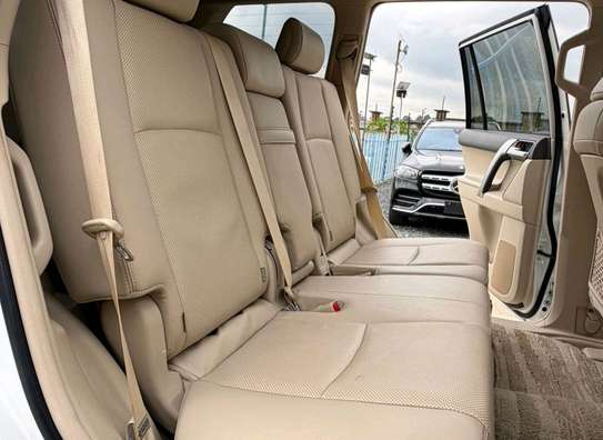 2021 Toyota land cruiser Prado TZG image 10
