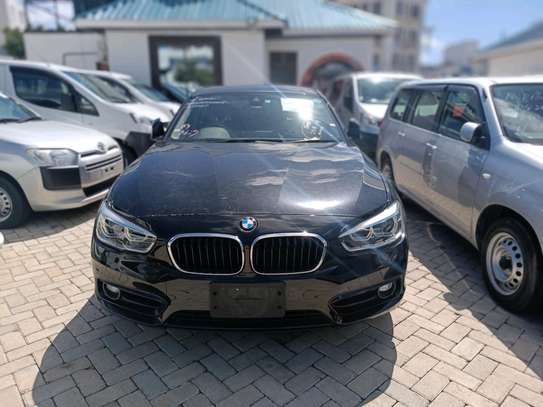 BLACK BMW 116i image 1