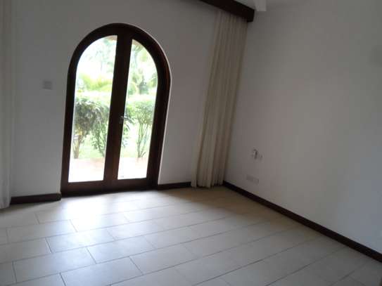 3 bedroom apartment for rent in Nyali Area image 14