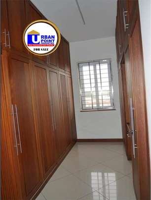 3 bedroom apartment for sale in Nyali Area image 18