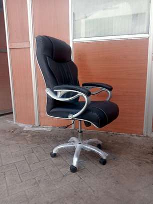 Executive quality office seats image 9