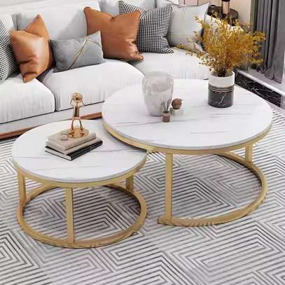 Round Nesting Coffee Table Set image 3