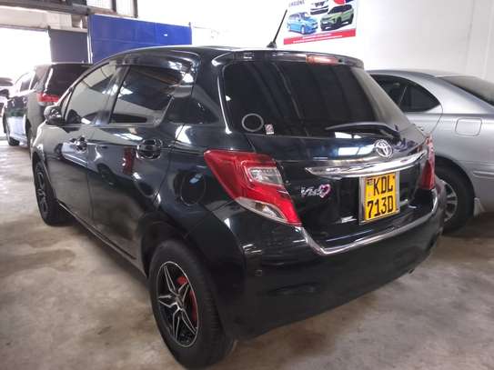 Toyota vitz KDL 2016 image 5
