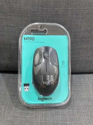 Logitech M190 Wireless Mouse image 1
