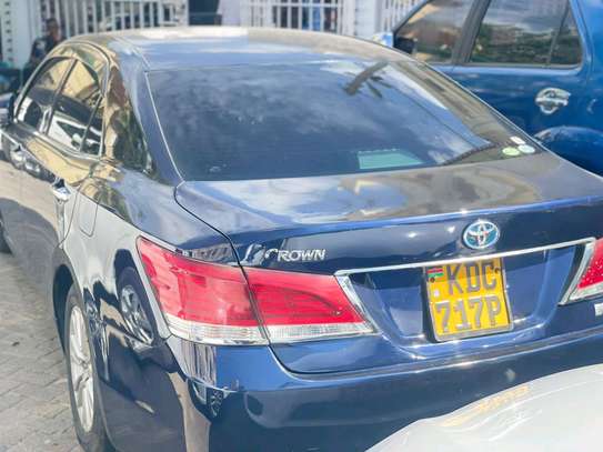 TOYOTA CROWN ROYAL SALON HYBRID 2015MODEL image 13