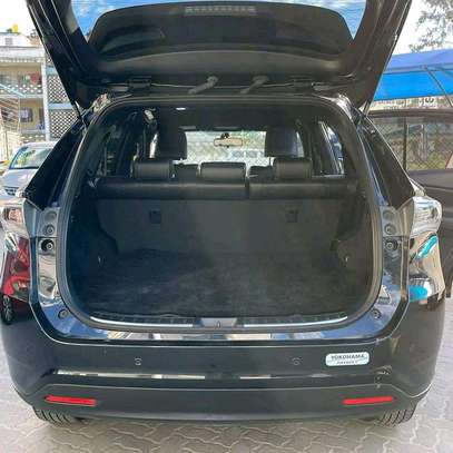 Toyota harrier newshape fully loaded 🔥🔥 image 7