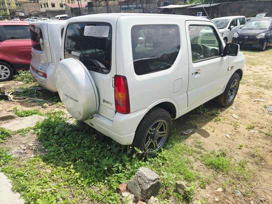 SUZUKI JIMNY image 6