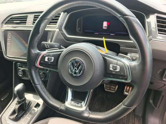 Volkswagen Tiguan 2.0TDI image 14