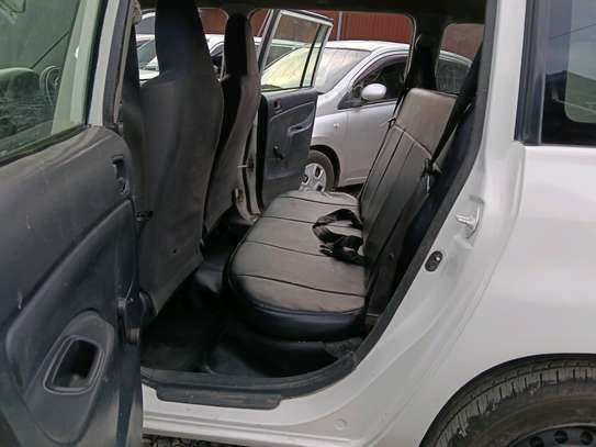 TOYOTA PROBOX image 5