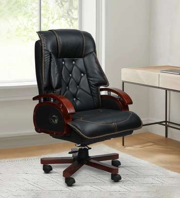 Office Chair; Executive High Class Director Office Chair image 2