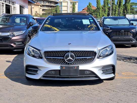 Mercedes  Benz E53 image 7