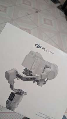DJI RS4 Mini Gimbal image 3