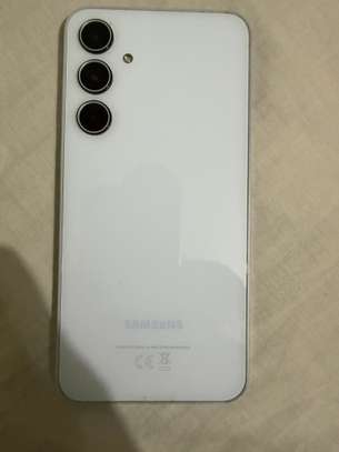 Samsung Galaxy A35 5G — 256GB, 8GB RAM, Clean image 2