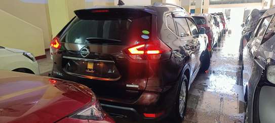 Nissan X-Trail hybrid sunroof 2018 4x4 image 7