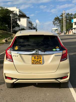 Honda Fit hybrid cream 2018 2WD image 16