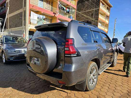 2019 Toyota land cruiser kakadu image 9