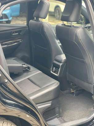 2015 Toyota Harrier KDJ with SUNROOF leather image 3