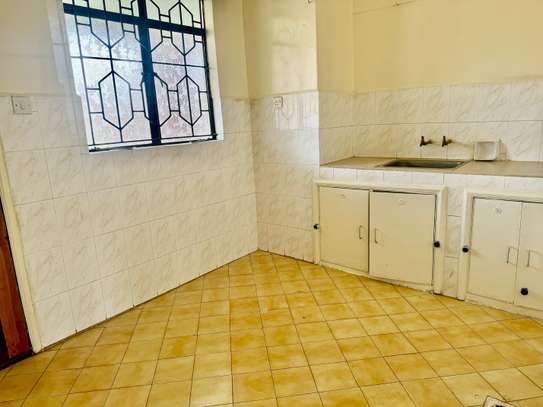 3 Bed Apartment with Swimming Pool at Rhapta Road image 12