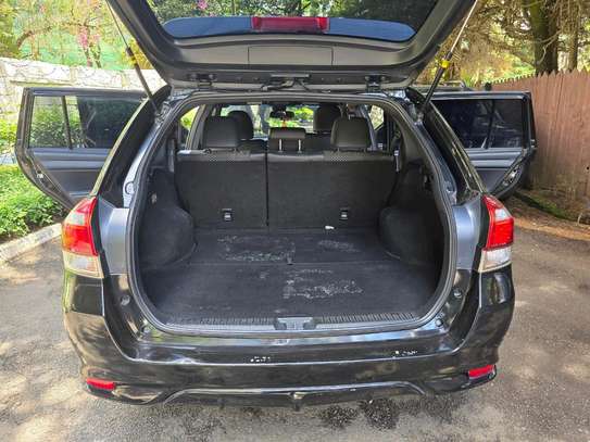 Toyota fielder WxB image 4