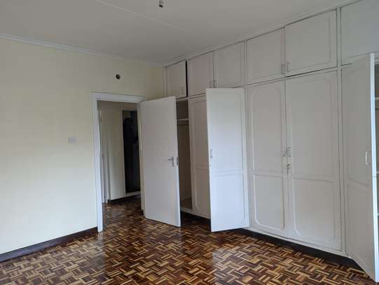 3 bedroom apartment for rent in Kilimani image 11