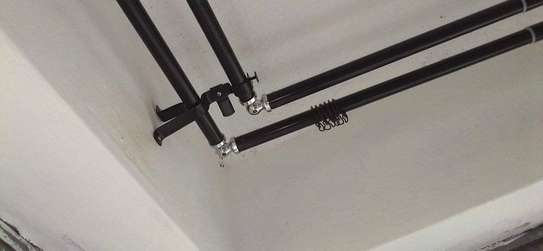 STRONG ADJUSTABLE QUALITY CURTAIN RODS image 6