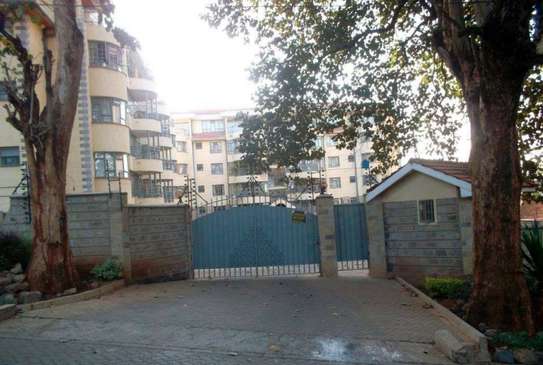 4 bedroom apartment for sale in Kilimani image 5