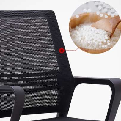 Captain Mesh Upholstered Task Chair image 3