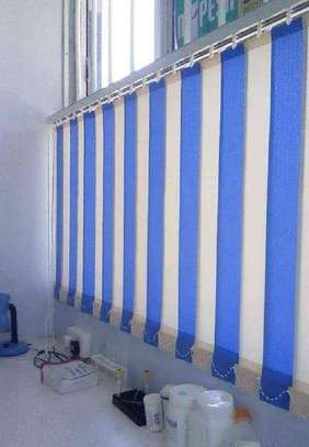 horizontal blinds,,,, image 1