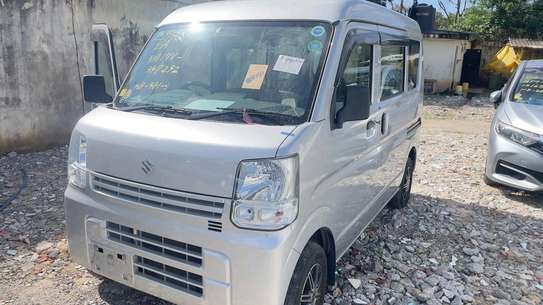 Suzuki every 2018model image 7