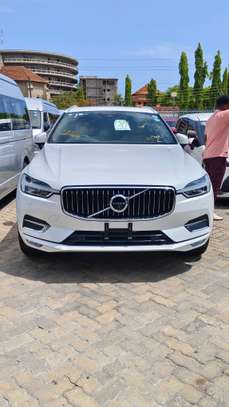 Volvo XC60 D4  4wd sunroof image 4
