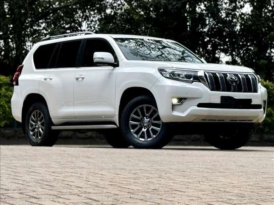 2019 Toyota Landcruiser Prado VX-L in Nairobi image 10