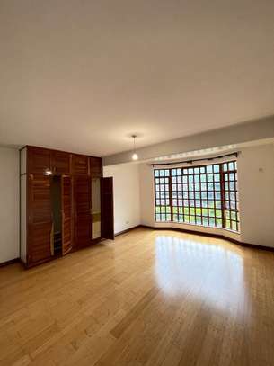 3 Bed Apartment with En Suite in Lavington image 11