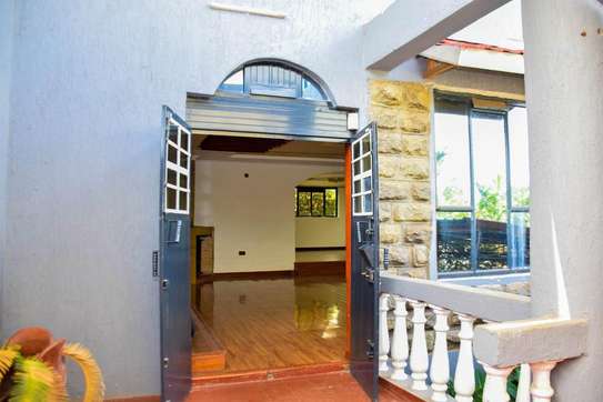 5 Bed Townhouse with En Suite at Off Kiambu Road image 21