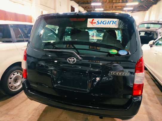 Toyota Succeed F-xtra black 2018 2wd image 9
