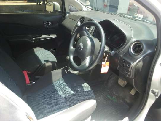 Nissan note image 31
