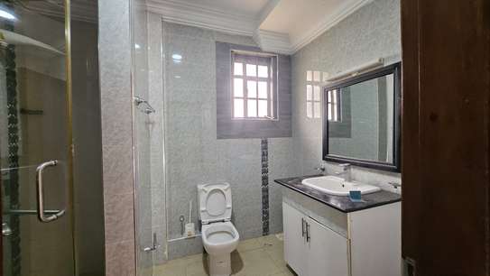 5 Bed Townhouse in Kiambu Road image 22