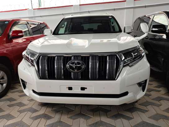 Toyota Land cruiser Prado Tx Diesel 2017 white image 1