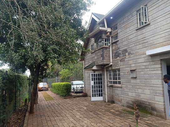 3 bedroom house for rent in Muthaiga image 2