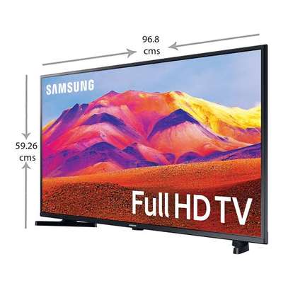 SAMSUNG 40INCHES SMART FULL HD TV 1080 40T5300. image 1